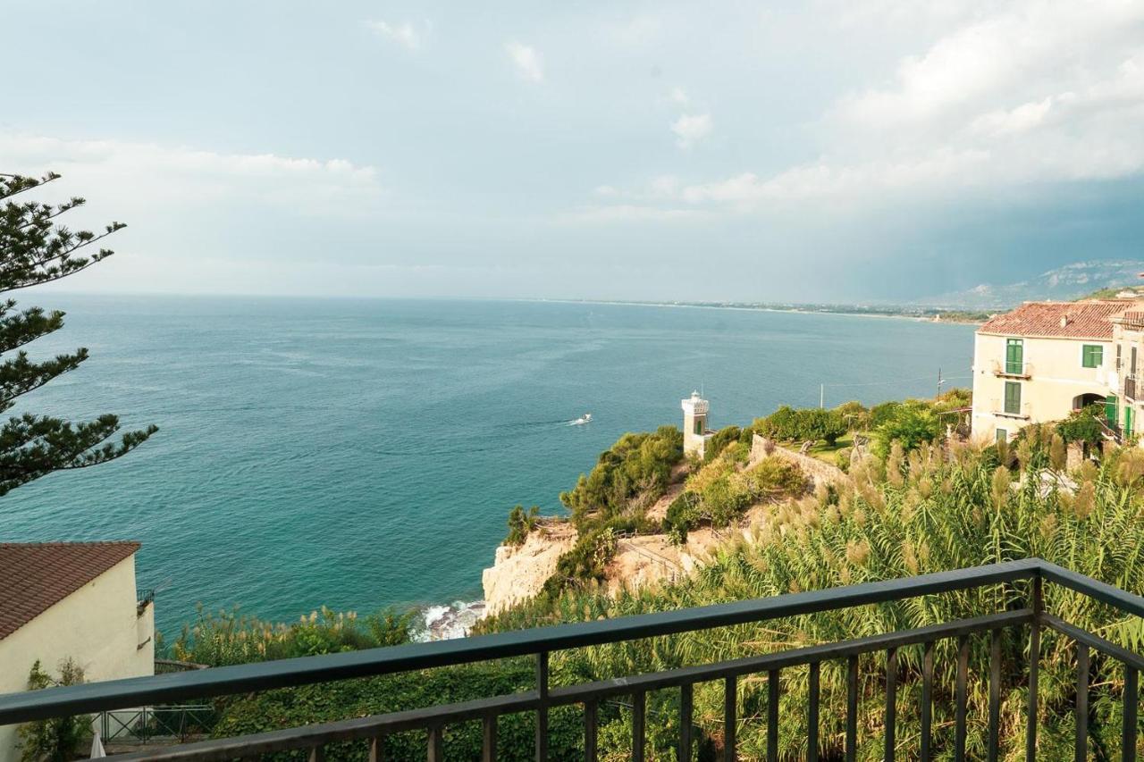Borgo Dei Saraceni - Suites & Apartments Агрополі Екстер'єр фото