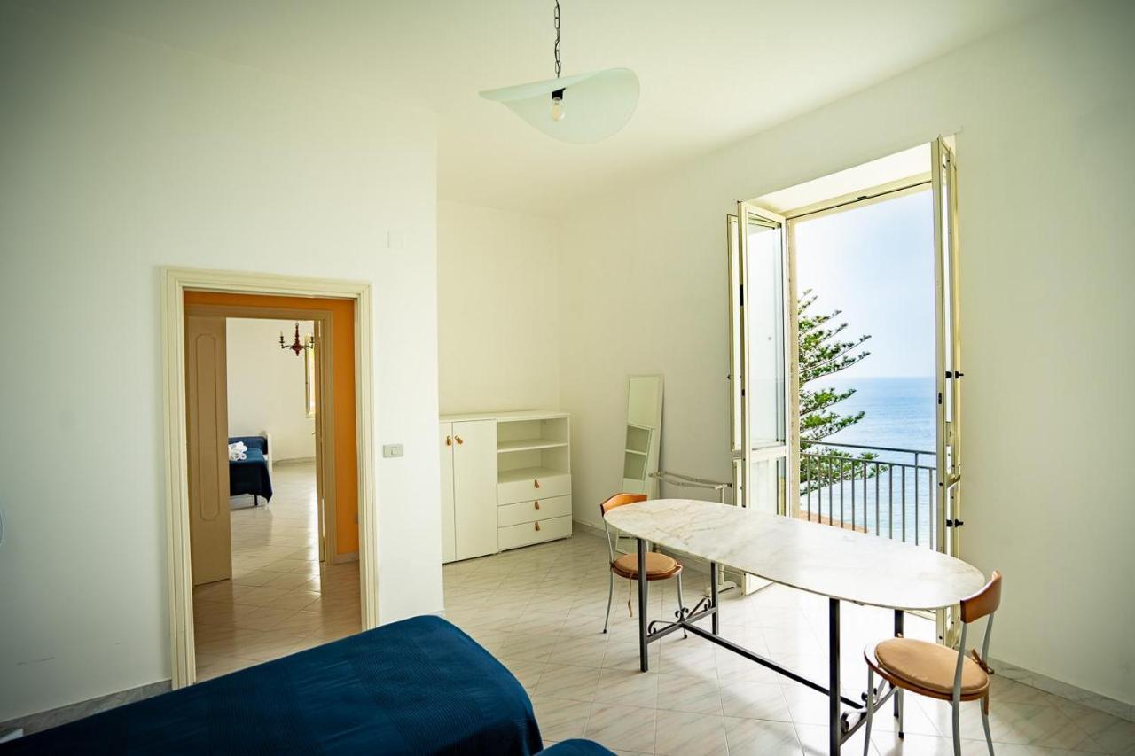 Borgo Dei Saraceni - Suites & Apartments Агрополі Екстер'єр фото